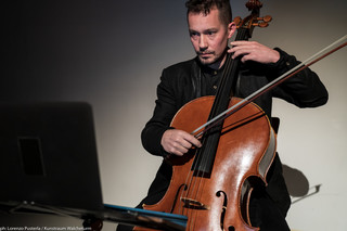 Konzert DESIGN, Moritz Müllenbach